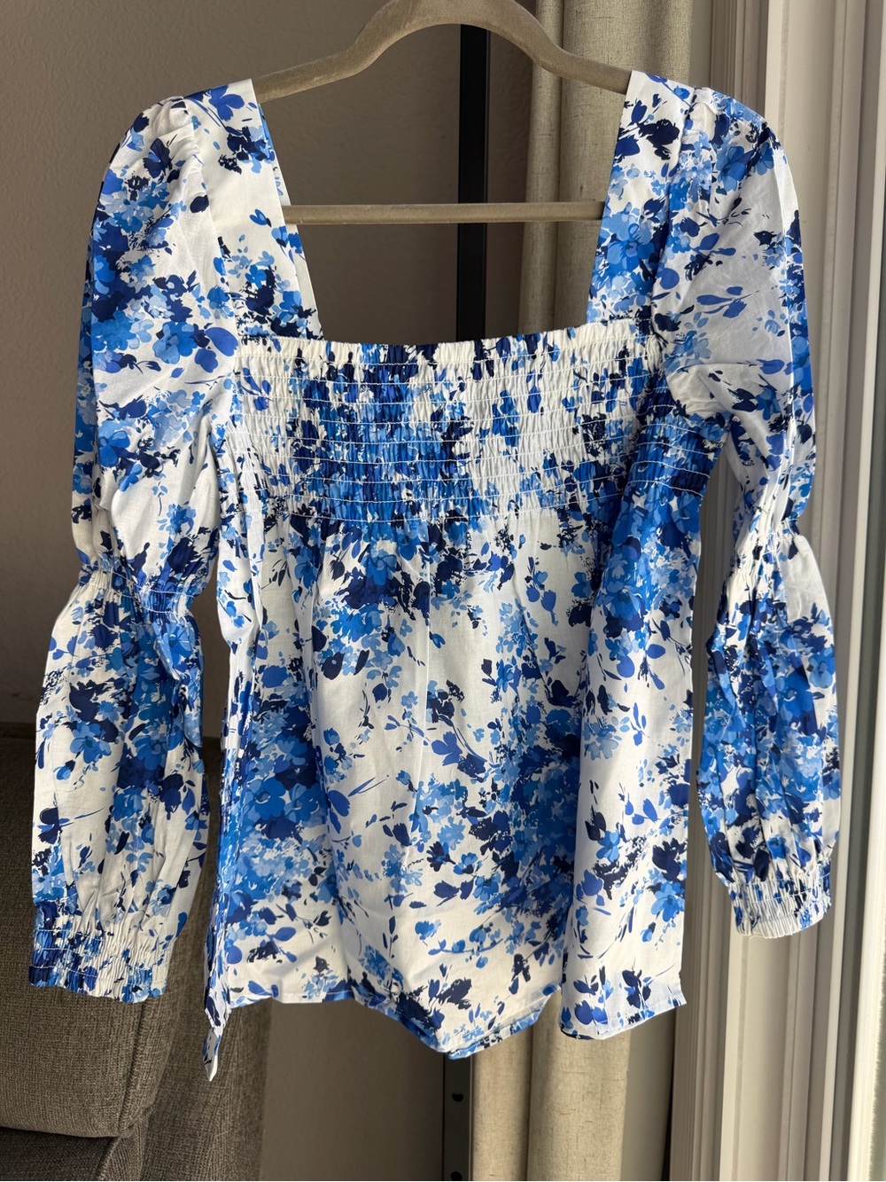 Tuckernuck Bluebell Meadows Tilli Blouse - Picture 3 of 7